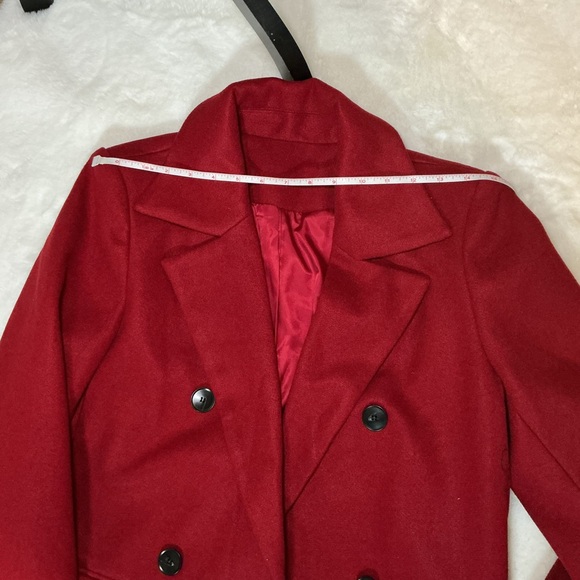 NWOT Elegant Double-Breasted Burgundy Coat - Picture 3 of 10